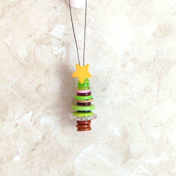 Hand Crafted Button Christmas Tree Decoration Ornament for holiday winter season - Picture 2 of 6